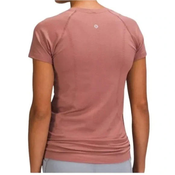 Lululemon Cropped Relax Swiftly - Picture 2 of 5